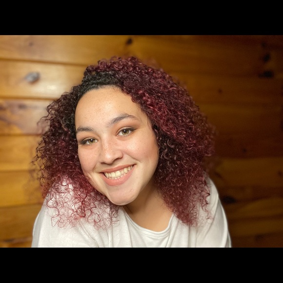 Meet your Posher, Alannah - Picture 1 of 1